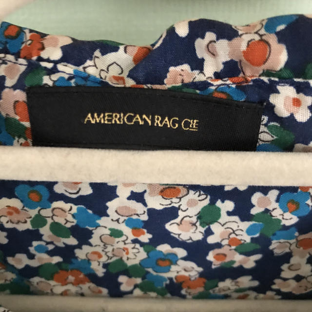 AMERICAN RAG CIE(アメリカンラグシー)のアメリカンラグシー　花柄　ワンピース レディースのワンピース(ひざ丈ワンピース)の商品写真