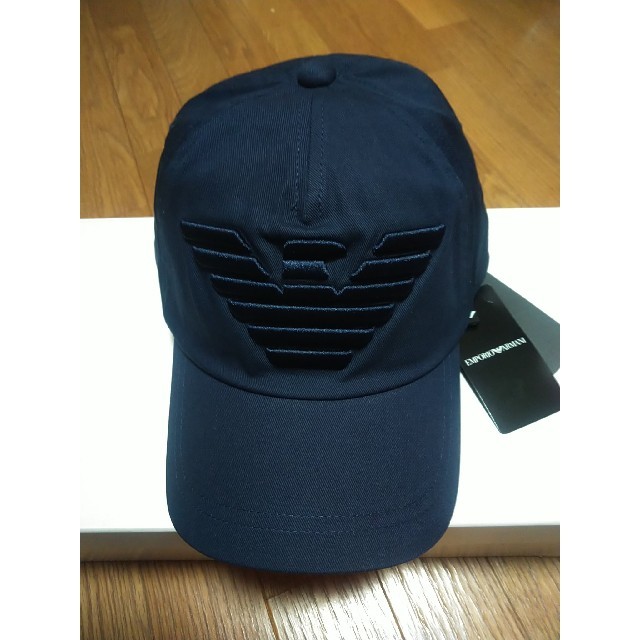 Emporio Armani(エンポリオアルマーニ)の新品・未使用　EMPORIO ARMANI　キャップ　帽子 メンズの帽子(キャップ)の商品写真