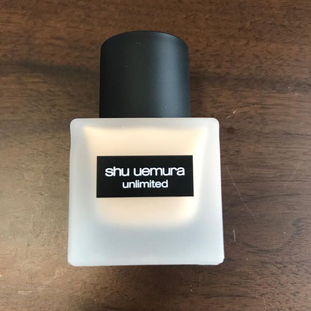 shu uemura(シュウウエムラ)のアンリミテッド ラスティング フルイド564 コスメ/美容のベースメイク/化粧品(ファンデーション)の商品写真