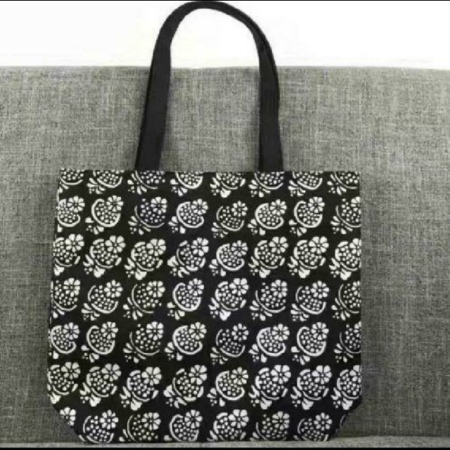 marimekko(マリメッコ)のmarimekko CLINIQUE ❁❀✿✾ トートバッグ レディースのバッグ(エコバッグ)の商品写真
