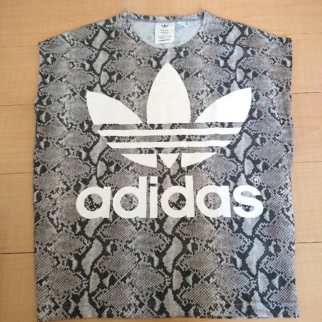 HYKE × adidas originals パイソン T