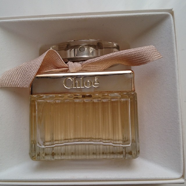 Chloe(クロエ)のchloe オードパルファム 50ml コスメ/美容の香水(香水(女性用))の商品写真