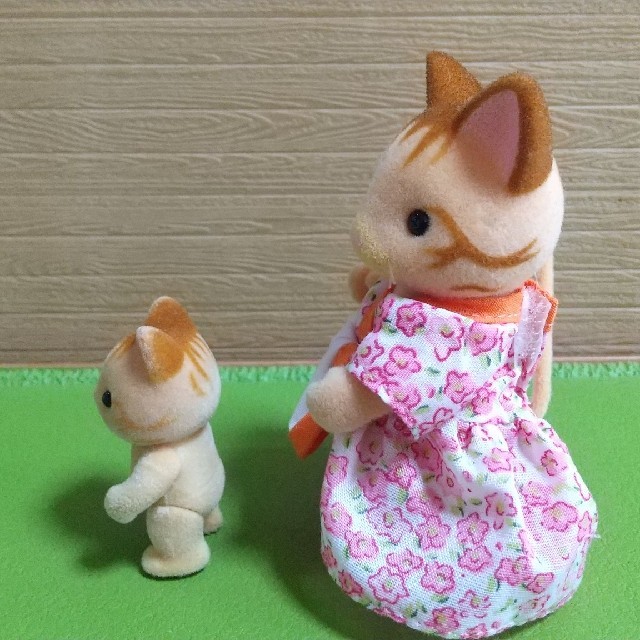 大特価SALE U-ME-様ご専用!! ジンジャーキャットファミリー4体 おもちゃ ギギ様専用 ねこ 動くおもちゃ ぬいぐるみ 電動