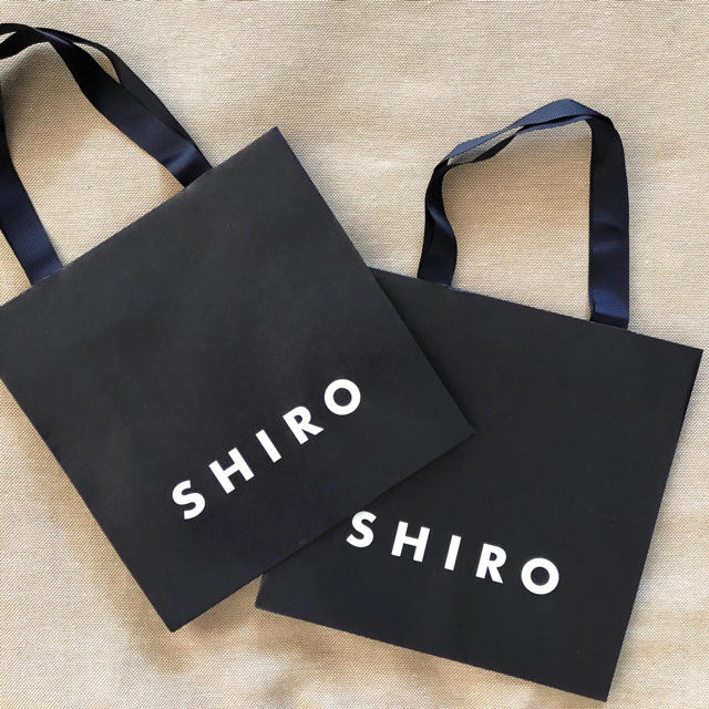 shiro(シロ)のSHIRO ギフト用紙袋２枚 レディースのバッグ(ショップ袋)の商品写真