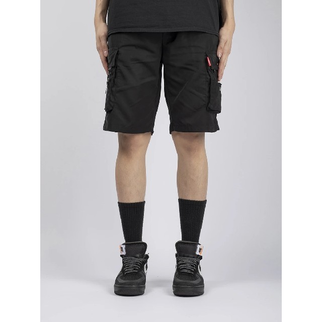 BLACKTAILOR S2 CARGO SHORTS　32 メンズのパンツ(ワークパンツ/カーゴパンツ)の商品写真