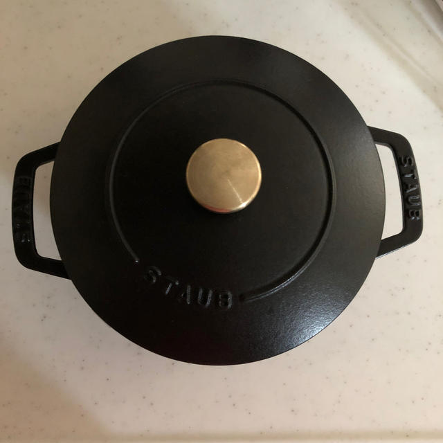 staub ストウブ　wanabe M 18cm ブラック