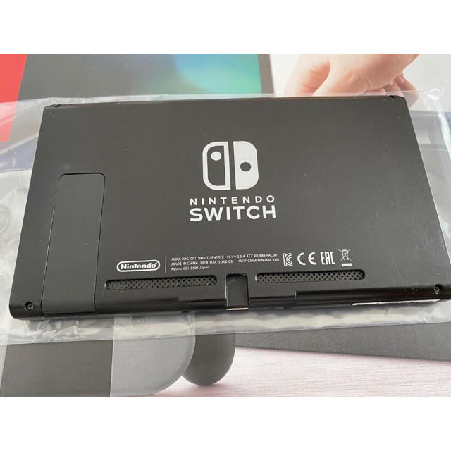 Nintendo Switch(ニンテンドースイッチ)のニンテンドースイッチ本体のみ エンタメ/ホビーのゲームソフト/ゲーム機本体(家庭用ゲーム機本体)の商品写真