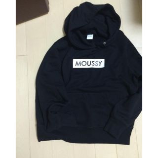 マウジー(moussy)のmoussyパーカー(パーカー)