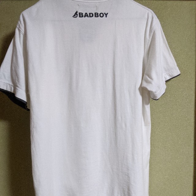 BADBOY(バッドボーイ)の美品　BAD BOY 白 半袖Tシャツ　Lサイズ レディースのトップス(Tシャツ(半袖/袖なし))の商品写真