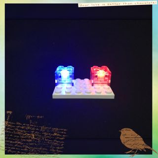 マイクラ レゴ 互換品 LEDライトブロック 赤⇔青 交互点滅 2piece(積み木/ブロック)