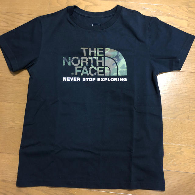 THE NORTH FACE(ザノースフェイス)のTHE NORTH FACE Tシャツ　140 150  キッズ/ベビー/マタニティのキッズ服男の子用(90cm~)(Tシャツ/カットソー)の商品写真