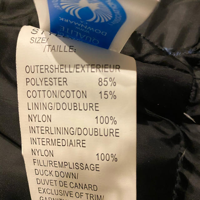 CANADA GOOSE(カナダグース)のカナダグース　Canada goose ダウンベスト M メンズのジャケット/アウター(ダウンベスト)の商品写真
