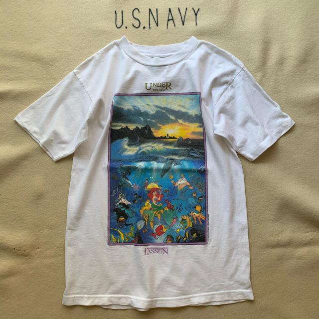 Disney(ディズニー)の90s Disney×Lassen UNDER THE SEA Tシャツ USA メンズのトップス(Tシャツ/カットソー(半袖/袖なし))の商品写真