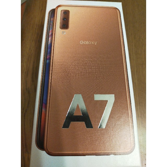 SAMSUNG(サムスン)の新品未開封　galaxy A7楽天モバイルSIMフリー スマホ/家電/カメラのスマートフォン/携帯電話(スマートフォン本体)の商品写真