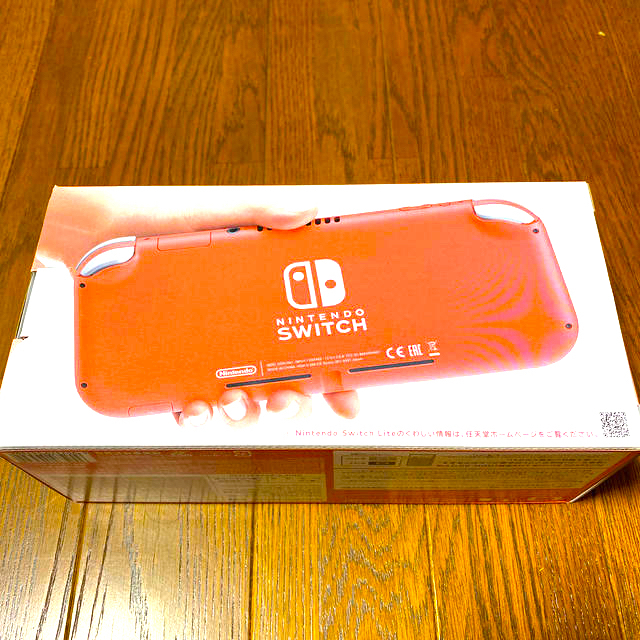 任天堂 スイッチ Nintendo Switch LITE コーラル