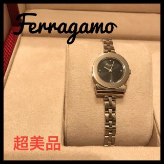 サルヴァトーレフェラガモ(Salvatore Ferragamo)の【超美品】フェラガモ　腕時計　レディース　ブランド時計　ガンチーニ(腕時計)