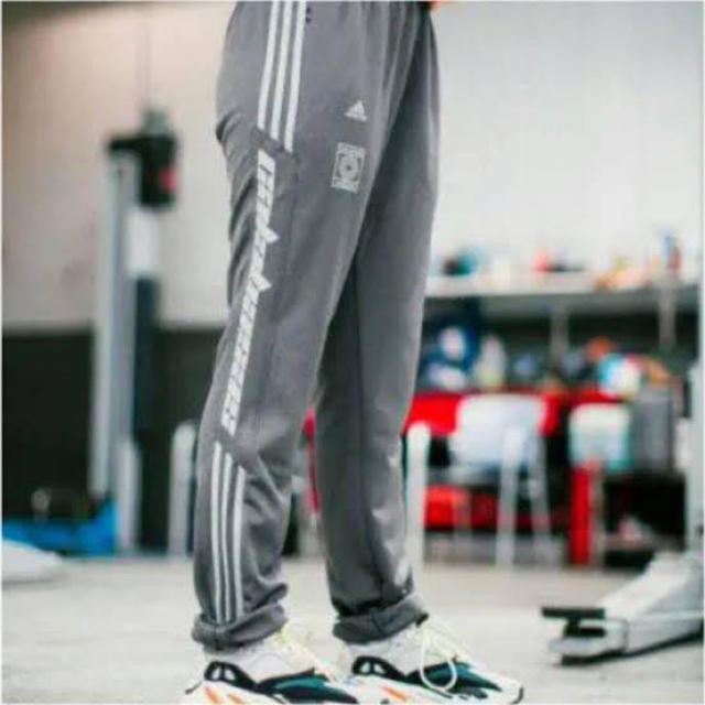 売れ筋・人気アイテム 商品 - adidas カラバサス by 2着の通販 カニエ トラックパンツ yeezy パンツ