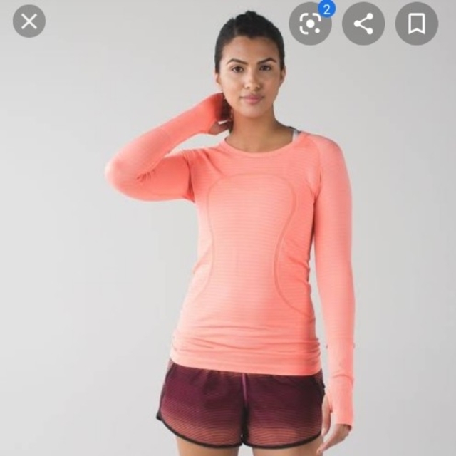 lululemon(ルルレモン)の【新品】Lululemon Swift Tech LS Crew  レディースのトップス(Tシャツ(長袖/七分))の商品写真