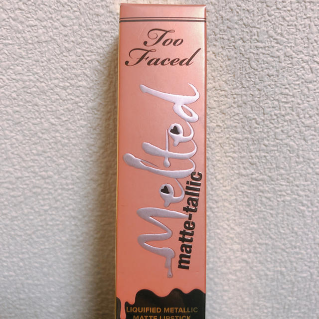 Too Faced(トゥフェイス)のトゥーフェイスド/too faced メルテッド マットタリック リキッドリップ コスメ/美容のベースメイク/化粧品(リップグロス)の商品写真