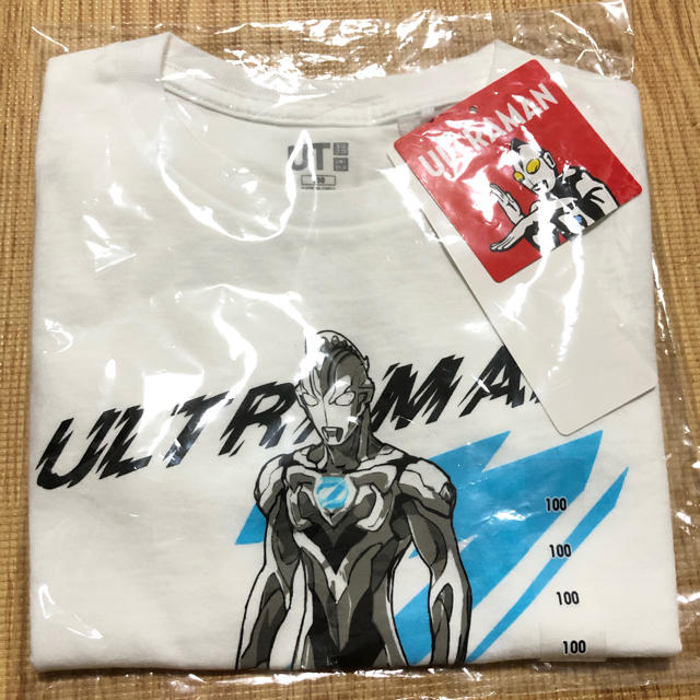 UNIQLO(ユニクロ)のTシャツ　ユニクロ ウルトラマン サイズ100 UNIQLO キッズ/ベビー/マタニティのキッズ服男の子用(90cm~)(Tシャツ/カットソー)の商品写真