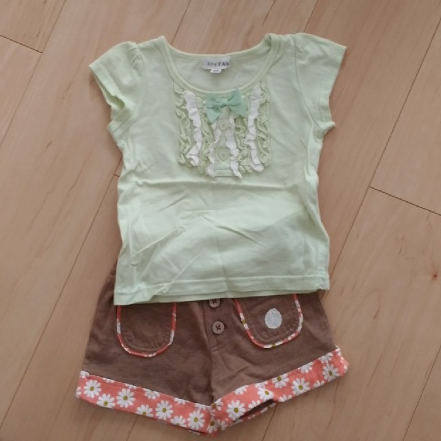 anyFAM(エニィファム)のかわいい二点セット キッズ/ベビー/マタニティのキッズ服女の子用(90cm~)(Tシャツ/カットソー)の商品写真