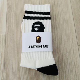 アベイシングエイプ(A BATHING APE)のA BATHING APE アベイシングエイプソックス  白色/黒色　一足分(ソックス)