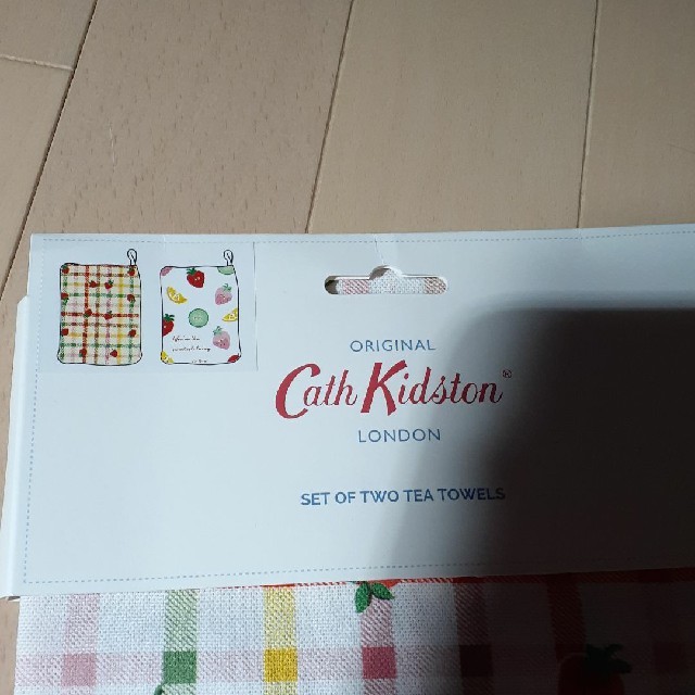 Cath Kidston(キャスキッドソン)のCathKidstonティータオル２枚セット インテリア/住まい/日用品のキッチン/食器(テーブル用品)の商品写真