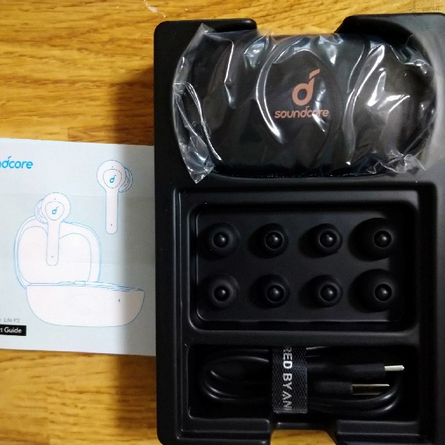 Anker Soundcore Life P2　完全ワイヤレスイヤホン スマホ/家電/カメラのオーディオ機器(ヘッドフォン/イヤフォン)の商品写真