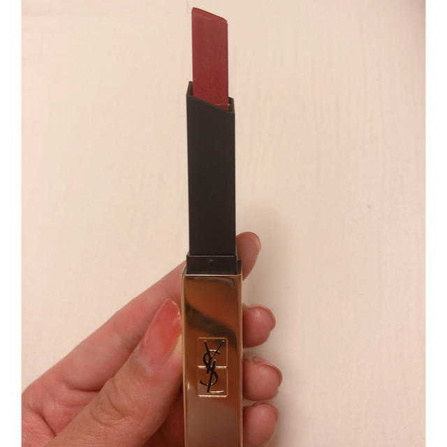 Yves Saint Laurent Beaute(イヴサンローランボーテ)のYSL ルージュ ピュールクチュール ザ スリム 9 コスメ/美容のベースメイク/化粧品(口紅)の商品写真