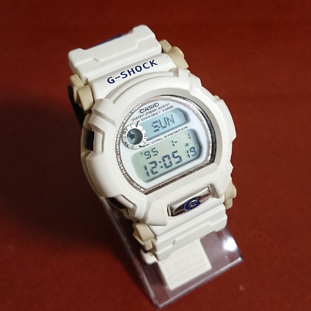 カシオ G-SHOCK DW-0097 ラバーズコレクション 白 USED