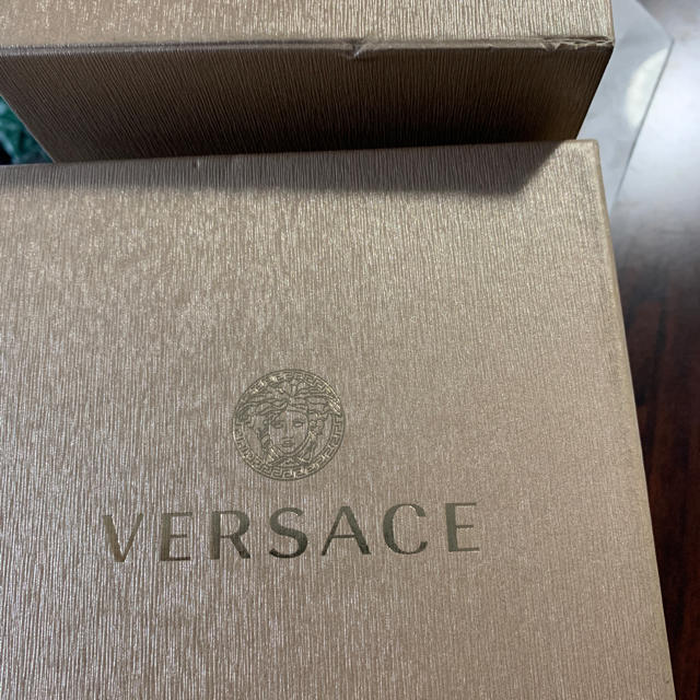 VERSACE(ヴェルサーチ)のヴェルサーチ メンズの時計(腕時計(デジタル))の商品写真