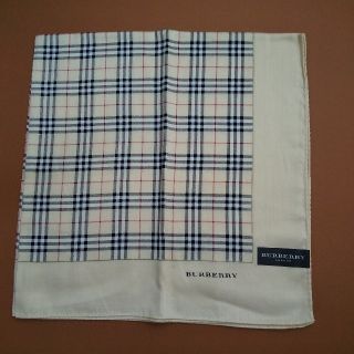 バーバリー(BURBERRY)の値下げ 新品 BURBERRY  スカーフ(バンダナ/スカーフ)