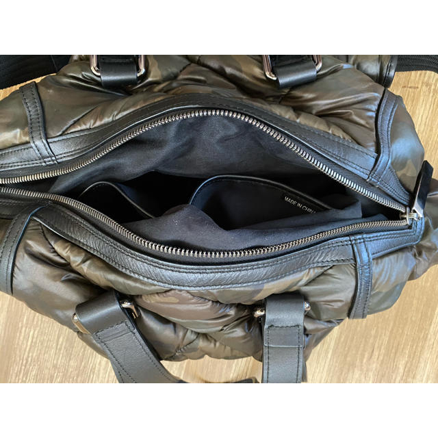 KENJIIKEDA カモフラショルダートート男女兼用 メンズのバッグ(トートバッグ)の商品写真