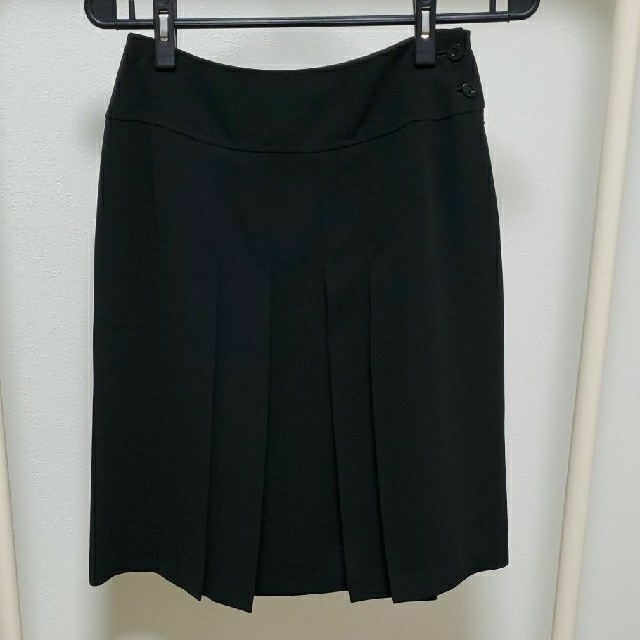 Courreges(クレージュ)の【新品】クレージュ センタープリーツスカート レディースのスカート(その他)の商品写真