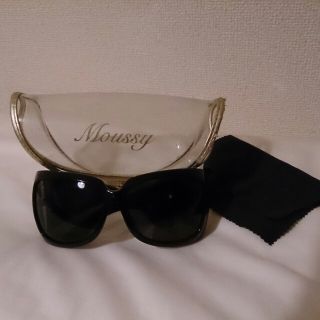 マウジー(moussy)のmoussy黒サングラス(サングラス/メガネ)