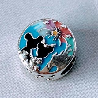 スワロフスキー(SWAROVSKI)の【新品】PANDORA パンドラ 海外ディズニー限定 ミッキー 花火 S925(チャーム)