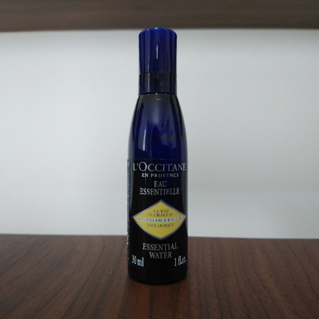 L'OCCITANE(ロクシタン)のIMエッセンシャルフェースウォーターR（化粧水） コスメ/美容のスキンケア/基礎化粧品(化粧水/ローション)の商品写真