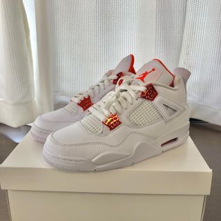 ナイキ(NIKE)のNIKE AIRJORDAN4RETRO メタリックオレンジ(スニーカー)