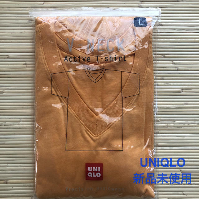 UNIQLO(ユニクロ)の■UNIQLO ＶネックアクティブＴシャツ （半袖） メンズのトップス(Tシャツ/カットソー(半袖/袖なし))の商品写真