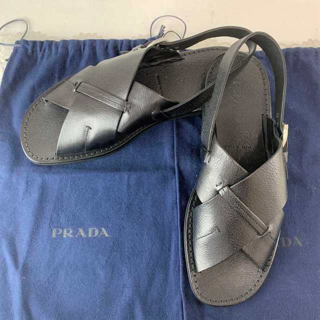 PRADA(プラダ)の❤限定セール❤ 【プラダ】シューズ サンダル 黒 メンズ レディース  29cm メンズの靴/シューズ(サンダル)の商品写真