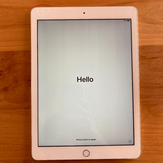 【ジャンク品】iPad 第5世代 WiFi Model A1822 シルバー