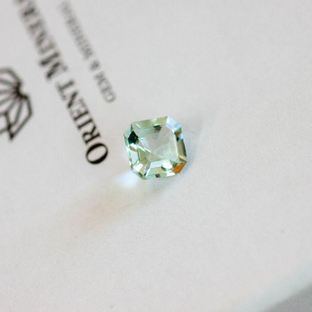 フローライト・ルース　2.74ct その他のその他(その他)の商品写真