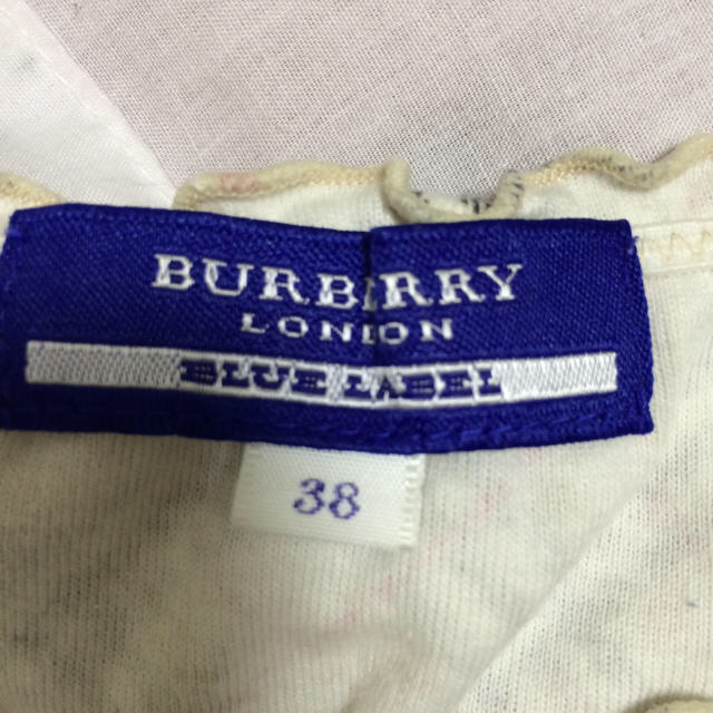 BURBERRY(バーバリー)の専用 レディースのトップス(ベアトップ/チューブトップ)の商品写真