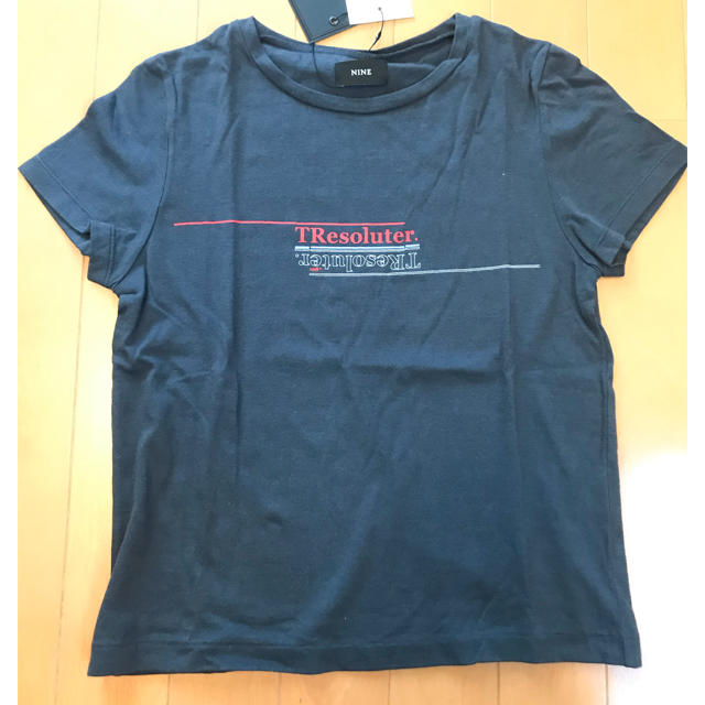 NINE(ナイン)の【新品未使用】NINE  Tシャツ／サイズM  ブラック レディースのトップス(Tシャツ(半袖/袖なし))の商品写真