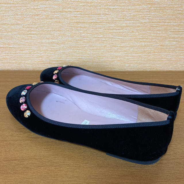 Pretty Ballerinas 黒ベルベットxスワロビジュー レディースの靴/シューズ(バレエシューズ)の商品写真