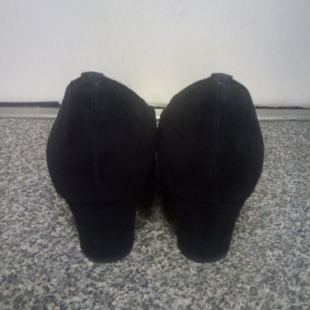 velikoko(ヴェリココ)のvelikoko パンプス　黒　 レディースの靴/シューズ(ハイヒール/パンプス)の商品写真