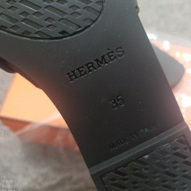HERMÈS ALOHA アロハ サンダル(size35) HERMÈS ALOHA アロハ サンダル(size35)