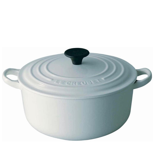 LE CREUSET(ルクルーゼ)のル・クルーゼ 鍋　22㌢ インテリア/住まい/日用品のキッチン/食器(鍋/フライパン)の商品写真