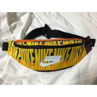 ナイキ(NIKE)の★新品★NIKEナイキスポーツウェアＮＳＷ★ファニーパックウエストバッグ(ショルダーバッグ)