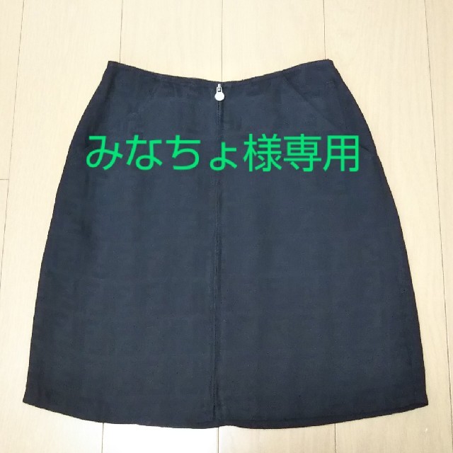 レビュー高評価の商品！ FENDI 26インチ  スカート ヴィンテージ  FENDI☆FFズッカ柄 - ミニスカート